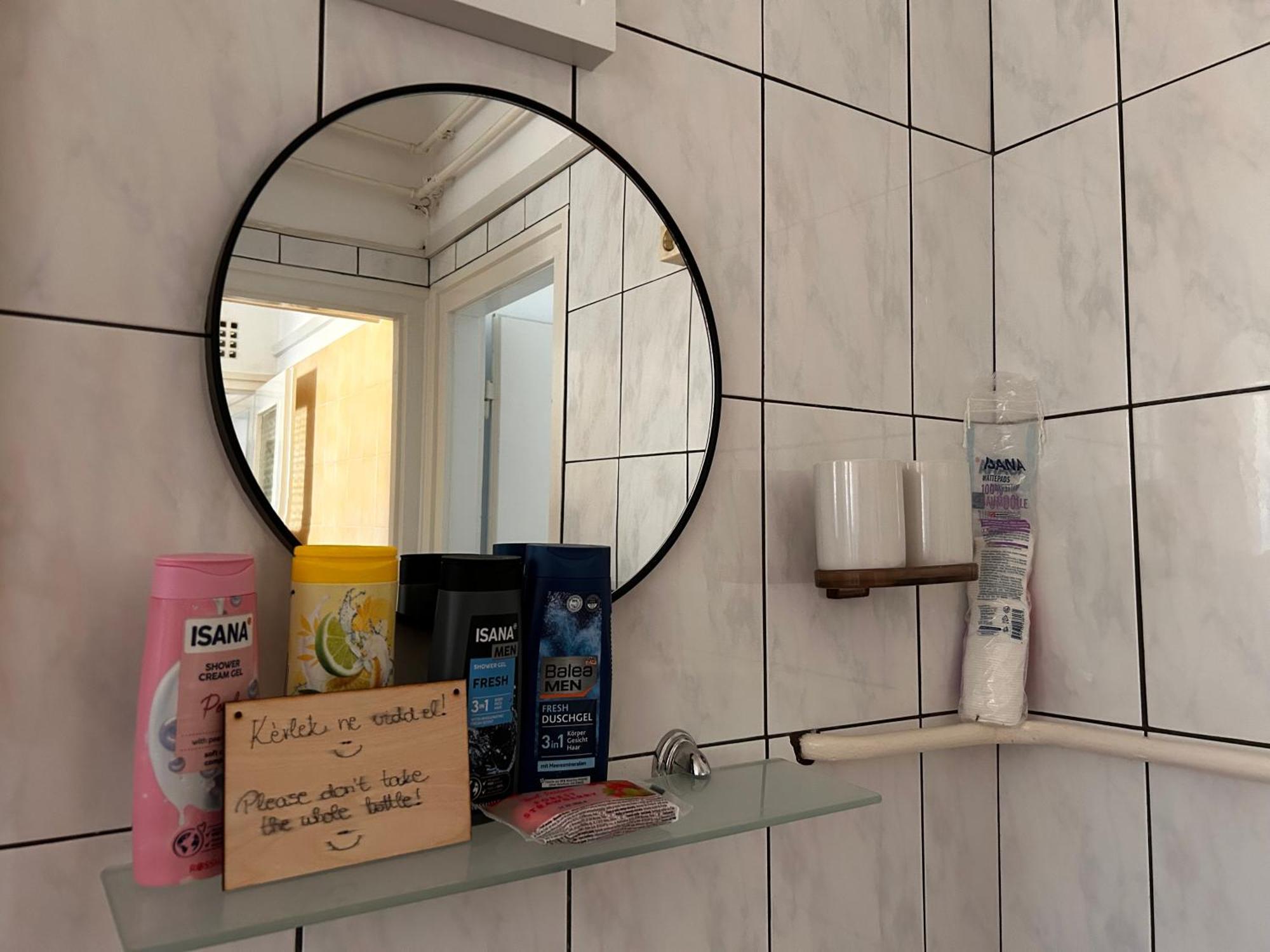 Cozy Apartment In The City Centre Next To Dom Square Szeged Eksteriør billede